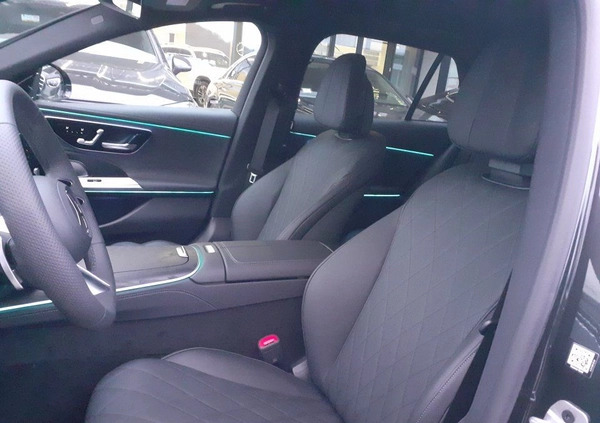 Mercedes-Benz Klasa E cena 429000 przebieg: 4, rok produkcji 2023 z Pszczyna małe 137